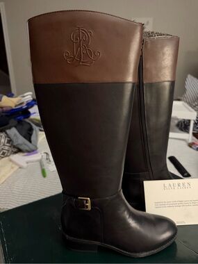 Lauren Ralph Lauren Black Leather Ankle Boots with Brown Accent 5B $95